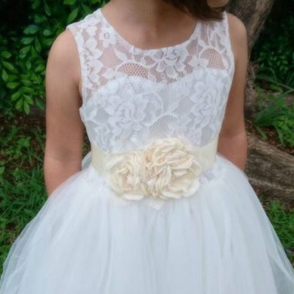 Flowergirl Dress - Picture 2 of 6